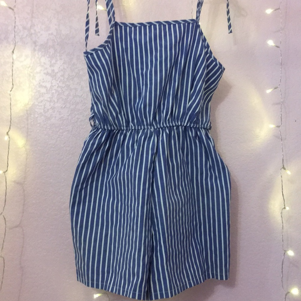 SHEIN - Blue&White Striped Self-Tie Romper